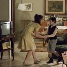 Fai bei sogni: Nicolò Cabras e Barbara Ronchi in una scena del film