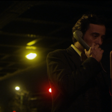 Francisco Sanctis's Long Night: Diego Velázquez al telefono in una scena del film