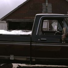 Mean Dreams: Josh Wiggins e Bill Paxton in una scena del film