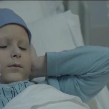 InFernet: un bambino in una scena del film