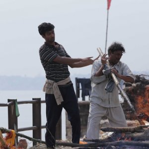 Tra la terra e il cielo: un momento del film