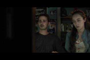 Friend request - La morte ha il tuo profilo - Trailer italiano 