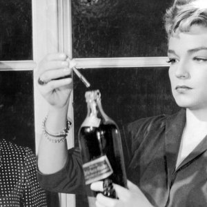 Simone Signoret e Véra Clouzot ne I diabolici