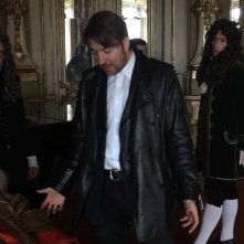 Last Days of Louis XIV: Jean-Pierre Leaud e Albert Serra in una scena del film