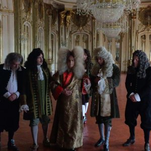 Last Days of Louis XIV: una scena del film