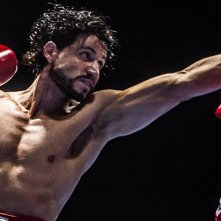 Hands of Stone: Edgar Ramirez in una scena di combattimento sul ring