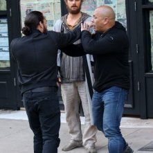 Iron Fist: Finn Jones risponde agli assalti di due assalitori