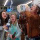Bad Moms: Mila Kunis e Kristen Bell mamme cattive nel promo uncensored
