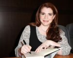 Stephenie Meyer porta nei cinema la saga di 'Anna Dressed in Blood'