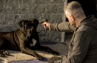 Falchi: Fortunato Cerlino in un momento del film