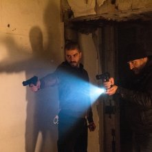 Falchi: Michele Riondino e Fortunato Cerlino in una scena del film