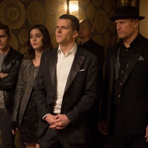 Now You See Me 2: Dave Franco, Woody Harrelson, Lizzy Caplan e Jesse Eisenberg in una scena del film