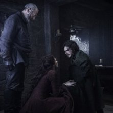 Il trono di spade: Davos e Melisandre parlano con Jon Snow in Oathbreaker