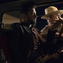 Preacher: Dominic Cooper e W. Earl Brown in una scena