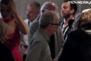 Cafè Society: Il cast arriva in conferenza stampa a Cannes 2016