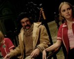 Yoga Hosers: nel trailer di Kevin Smith bratwurst nazi e Johnny Depp!