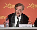 Steven Spielberg applaude Backrooms e Obsession, che coi loro budget ridotti stanno cambiando le regole
