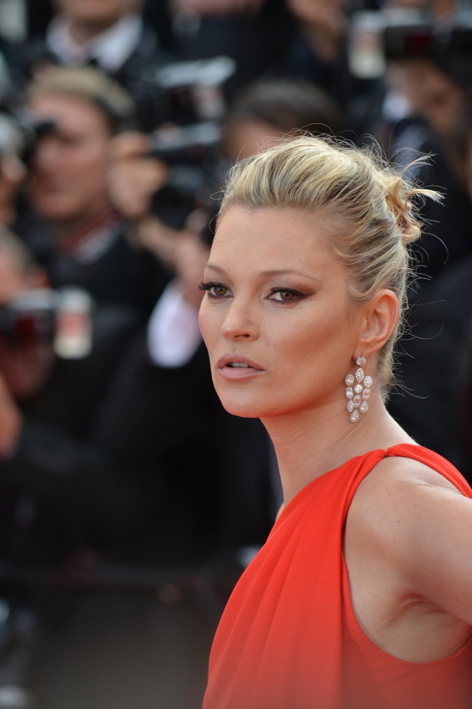 Cannes 2016: Kate Moss sul red carpet di Loving