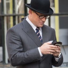 Kingsman: The Golden Circle - Channing Tatum controlla il cellulare