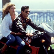 Tom Cruise con Kelly McGillis in Top Gun