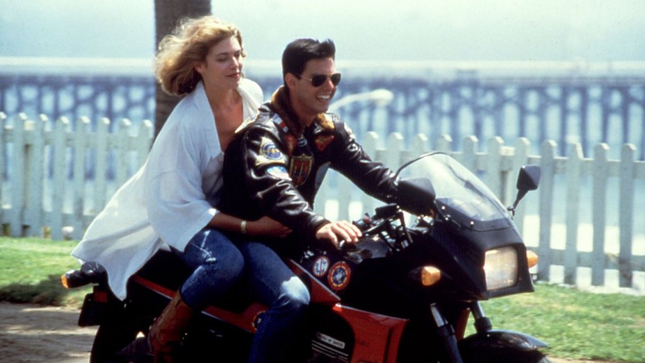 Tom Cruise with Kelly McGillis in Top Gun