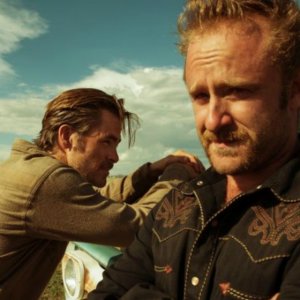 Hell or High Water, Chris Pine e Ben Foster in una scena del film