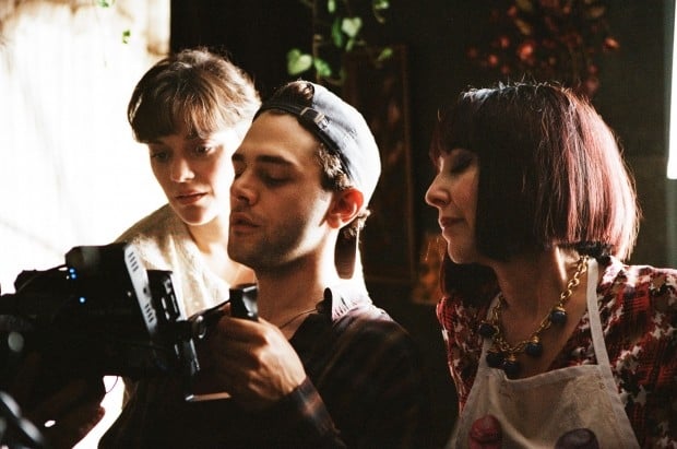 Xavier Dolan sul set di It's Only the End of the World con Marion Cotillard