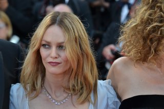 Cannes 2016: Vanessa Paradis sul red carpet di The last Face