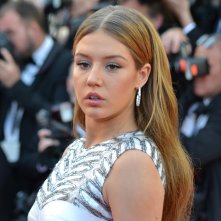 Cannes 2016: Adèle Exarchopoulos sul red carpet di The last Face
