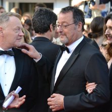 Cannes 2016: Charlize Theron, Jean Reno e Jared Harris sul red carpet di The last Face
