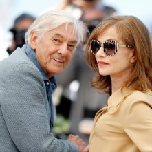 Elle: Paul Verhoeven con Isabelle Huppert durate il photocall a Cannes 2016