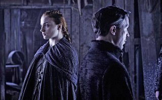 Il trono di spade: Sophie Turner e Aidan Gillen in The Door