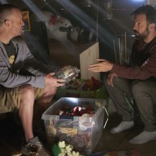 The Last Man on Earth: Will Forte e Jason Sudeikis nella puntata 30 Years of Science Down the Tubes