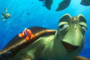 Finding Dory - Clip 'Totally Sick'