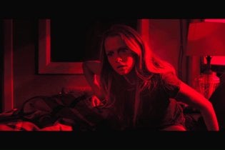 Lights Out - Terrore nel buio - Trailer Italiano