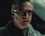 Batman v Superman, per Jeremy Irons 'critiche negative erano meritate'