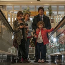 Matrimoni e altre follie: una foto di gruppo dei protagonisti della serie