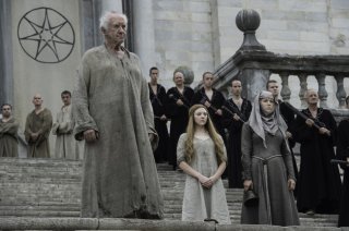 Il Trono di Spade: Jonathan Pryce e Natalie Dormer in Blood of My Blood
