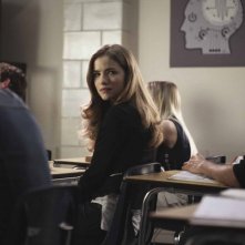 Scream: l'attrice Willa Fitzgerald nella puntata  I Know What You Did Last Summer