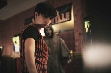 Scream:  Bex Taylor-Klaus interpreta Audrey nell'episodio I Know What You Did Last Summer