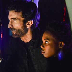 Powers: i protagonisti Sharlto Copley e Susan Heyward