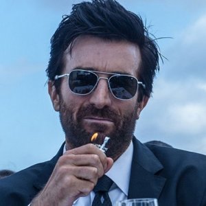 Powers: il protagonista Sharlto Copley