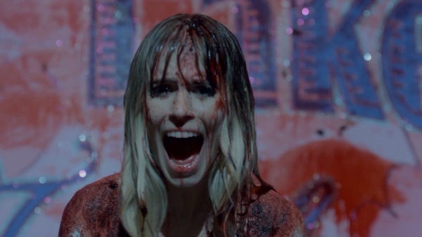 Scream: l'attrice Carlson Young in un'immagine della seconda stagione