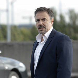 Bastille Day: José Garcia in una scena del film