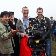 Skiptrace: il regista Renny Harlin e Jackie Chan sul set