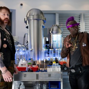 Tartarughe Ninja - Fuori dall'ombra: Stephen Farrelly e Gary Anthony Williams in una scena del film