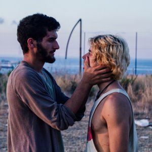 Il nostro ultimo: Fabrizio Colica e Guglielmo Poggi in una scena del film