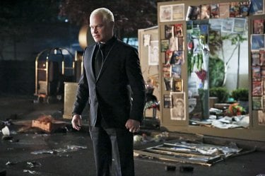 Arrow: Neal McDonough nella puntata Scissione