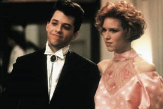 Bella in rosa: Molly Ringwald e Jon Cryer in una scena