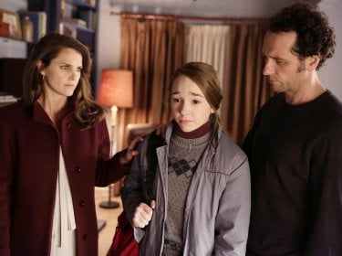 The Americans: Keri Russel, Holly Taylor e Matthew Rhys in un immagine della quarta stagione